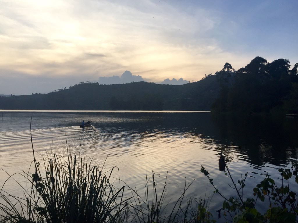 Lake Bunyoni or when life grants us a holiday from our backpacking trip,&nbsp;bliss!